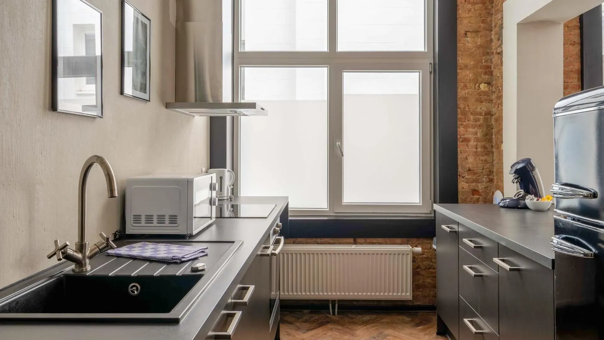 Ferienwohnung Smartflats - The Brooklyn Antwerpen Apartment